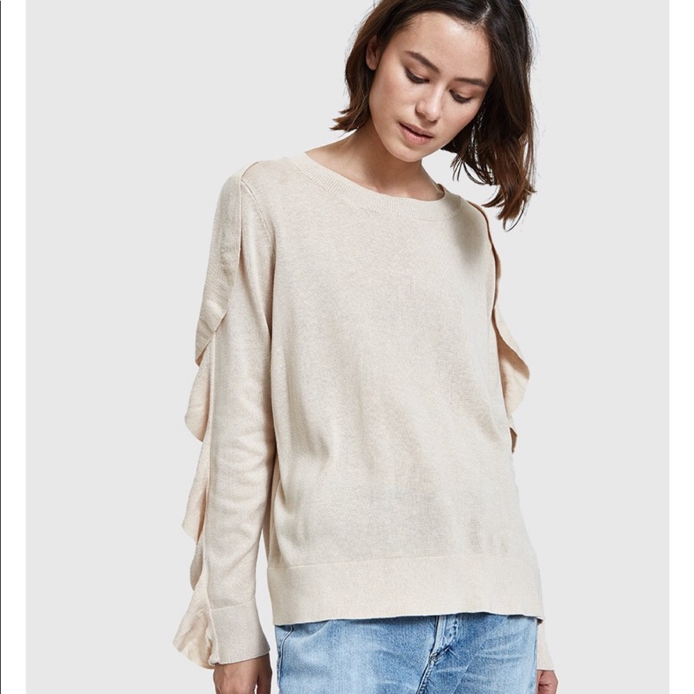 Ruffle Sleeve Round Neck Sweater
